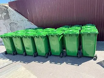 Jak čistit venkovní plastové úložné koše?